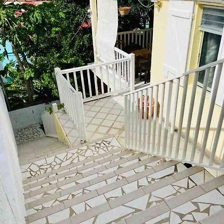 Апартаменти Habitation Nala Proche Bourg Терр-де-О Екстер'єр фото