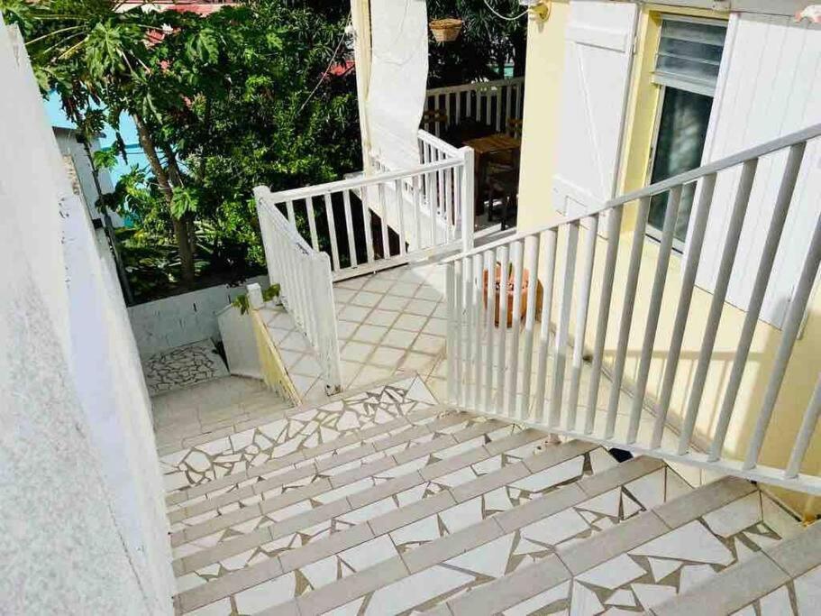 Апартаменти Habitation Nala Proche Bourg Терр-де-О Екстер'єр фото